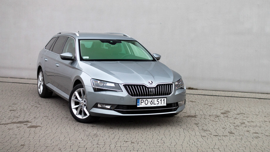 Nowka Skoda Superb Combi 2 0 Tdi 190 Km Test I Wrazenia Z Jazdy Allegro Pl