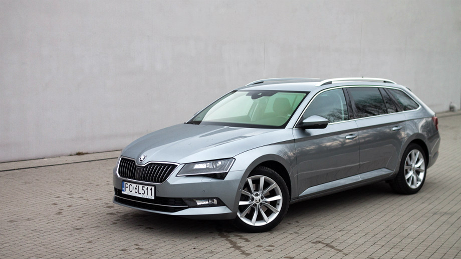 Nowka Skoda Superb Combi 2 0 Tdi 190 Km Test I Wrazenia Z Jazdy Allegro Pl