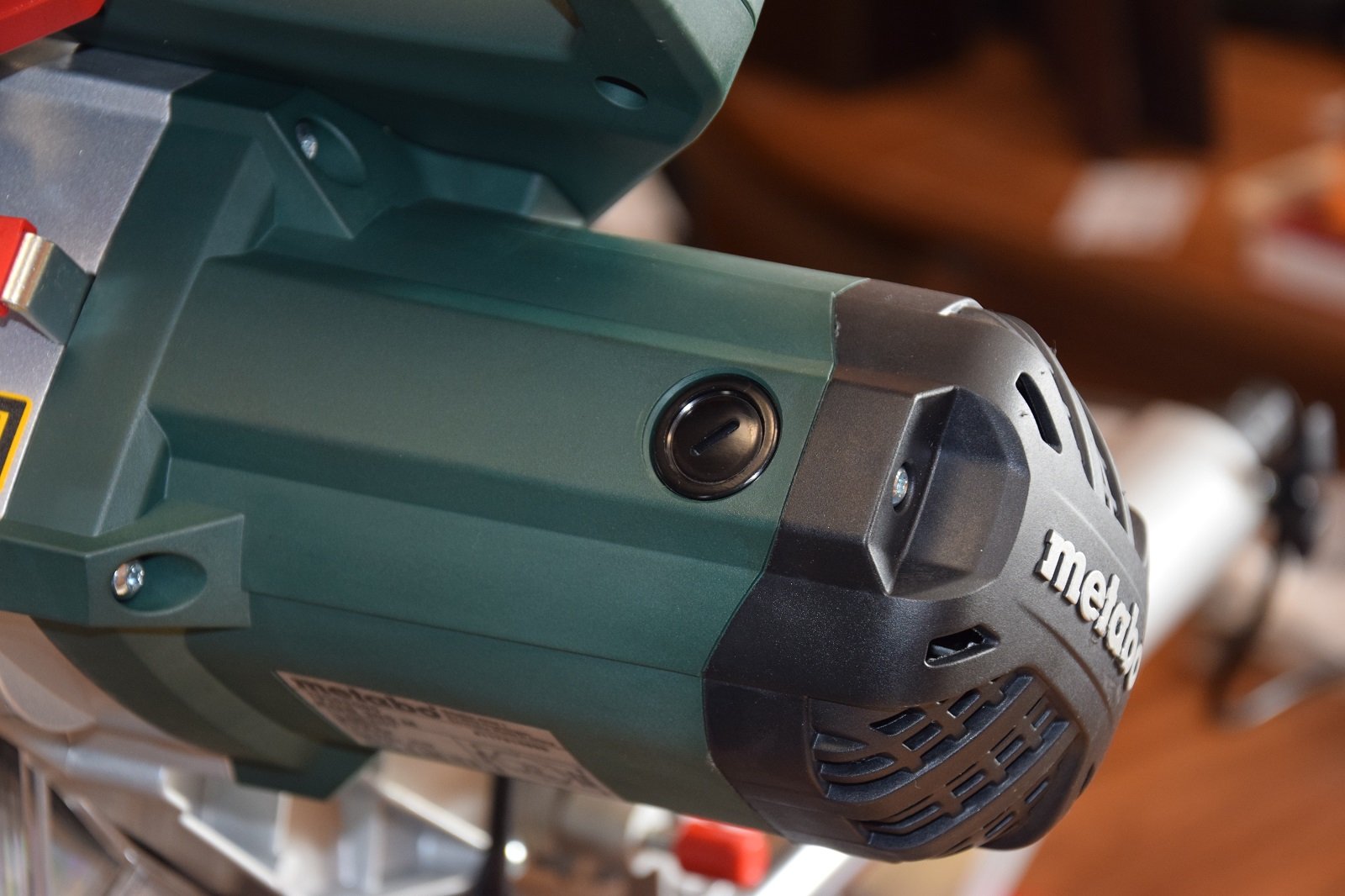 Metabo KGS 305 M - test ukośnicy - Allegro.pl